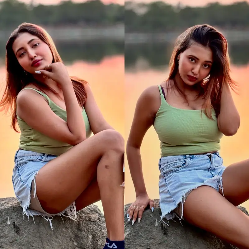 Famous Insta Model Divya Mandal Live Nude
