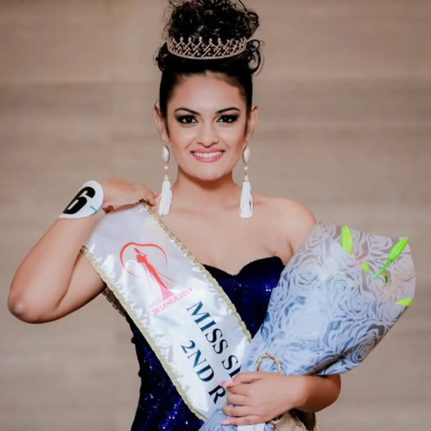 Nishala Nishanka Former Miss Sri Lanka Teasing her Ass