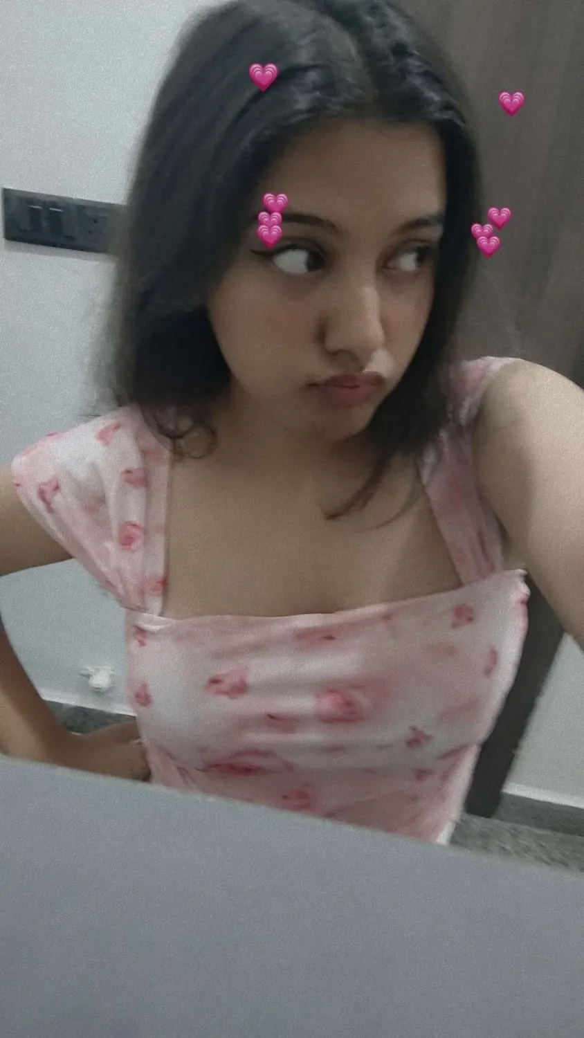 Beautiful Malini Girlfriend Nude Photo