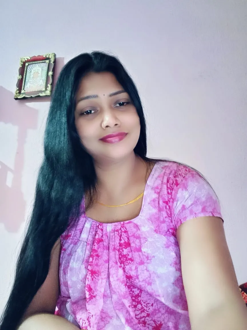 Horny Bhabhi Homemade Nude Pics