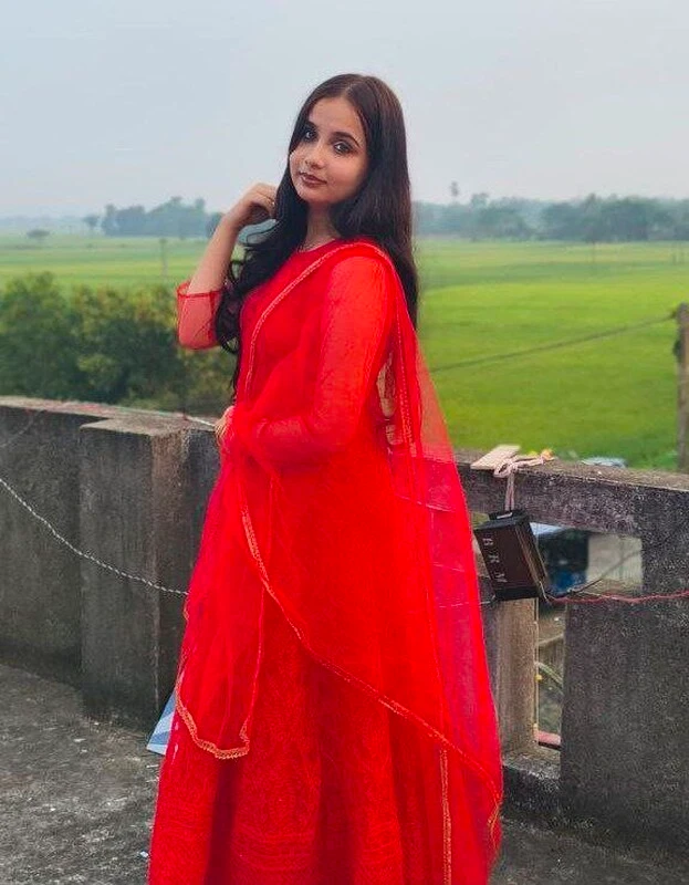 Desi Cute Sexy Busty Shy Village Girl Big Boobs