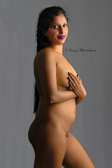 Lankan Hot Fashion Model 400 Nude Photo