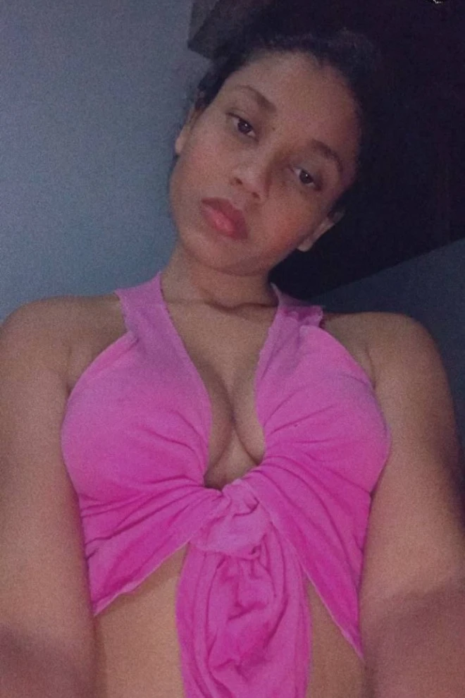 Beautiful Slim Village Girlfriend Homemade Modeling Pics