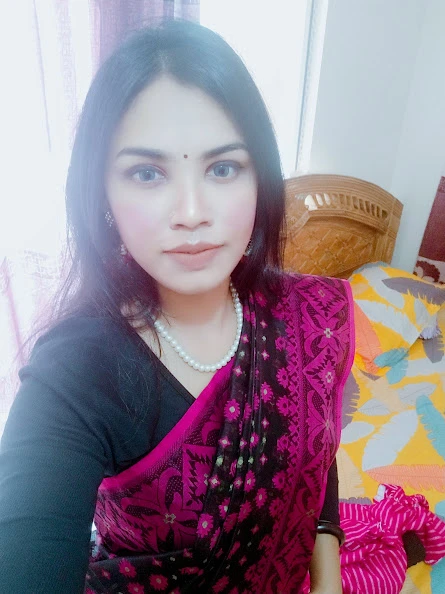 Desi Cute Beautiful Village Girlfriend Short Pics Set Cute Pussy Show