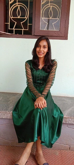 Desi Cute Shy Beautiful Slim Full Nude Couple Pics Collection