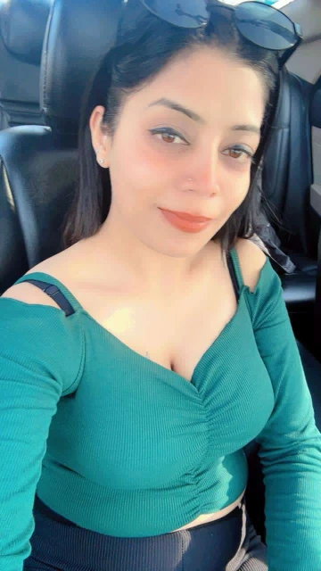 Desi Indian Sexy Horny Couple Fucking Full Nude Pics & Videos