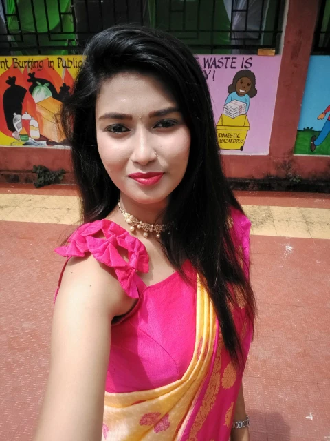Desi Indian Threesome Fucking Cumshot In Face Smile Asking More Instgram Influencer