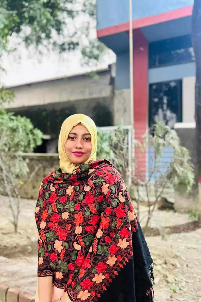 Extremely Beautiful Muslim Girlfriend