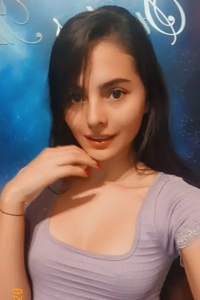 Very Cute Bhabhi Girl Little Cory