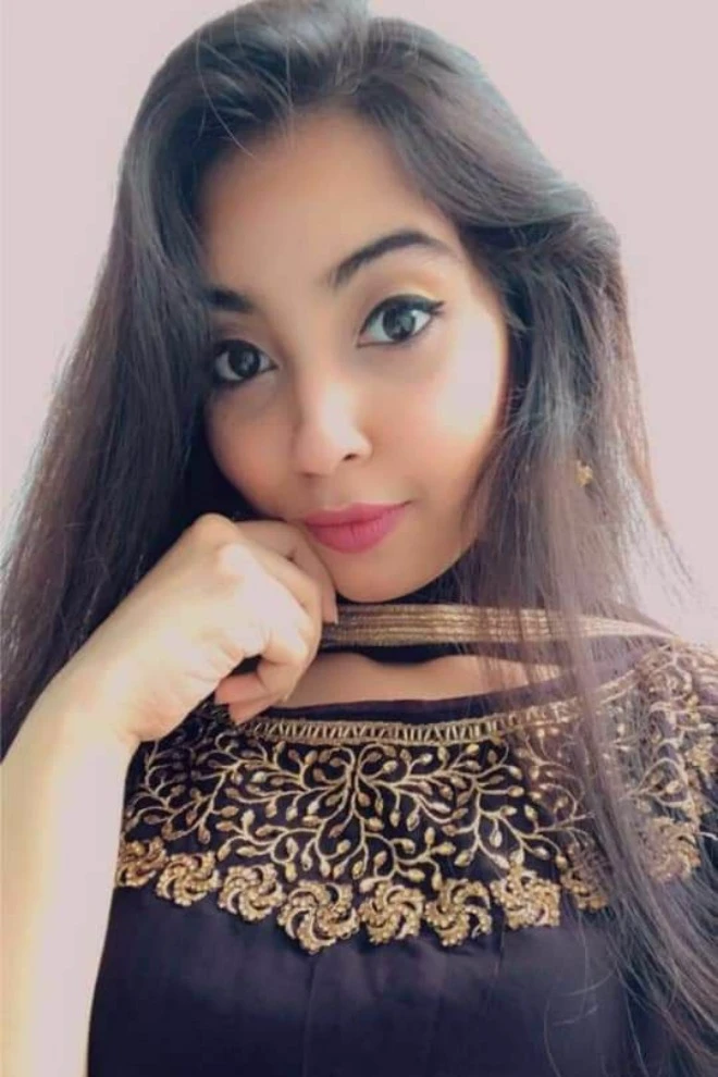 Cute Girl Accidentally Posted