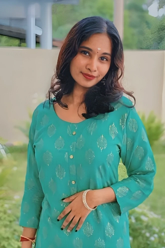 Tamil Beautiful Girl Big boobs & Pussy showing