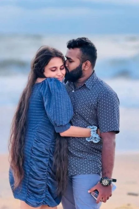 Big Boobs Sexy Mallu Girl Sucking Boyfriend Dick