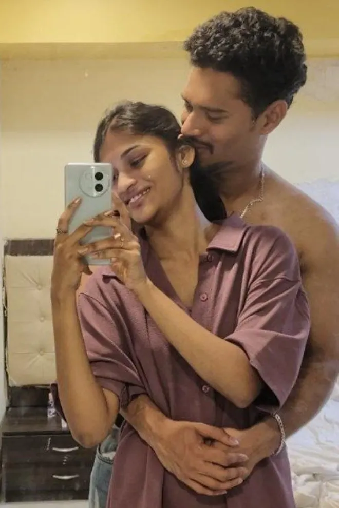Slim Indian Babe Giving Blowjob Hard Fucking With Moaning